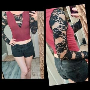 F21*Lace sleeves crop top